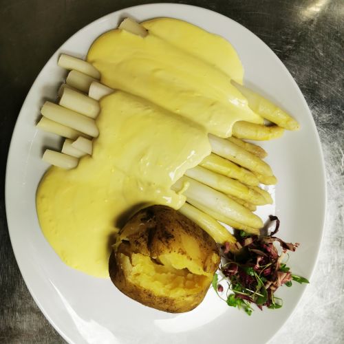 Spargel mit VIEL Holondaise (Kundenwunsch) und Ofenkartoffel